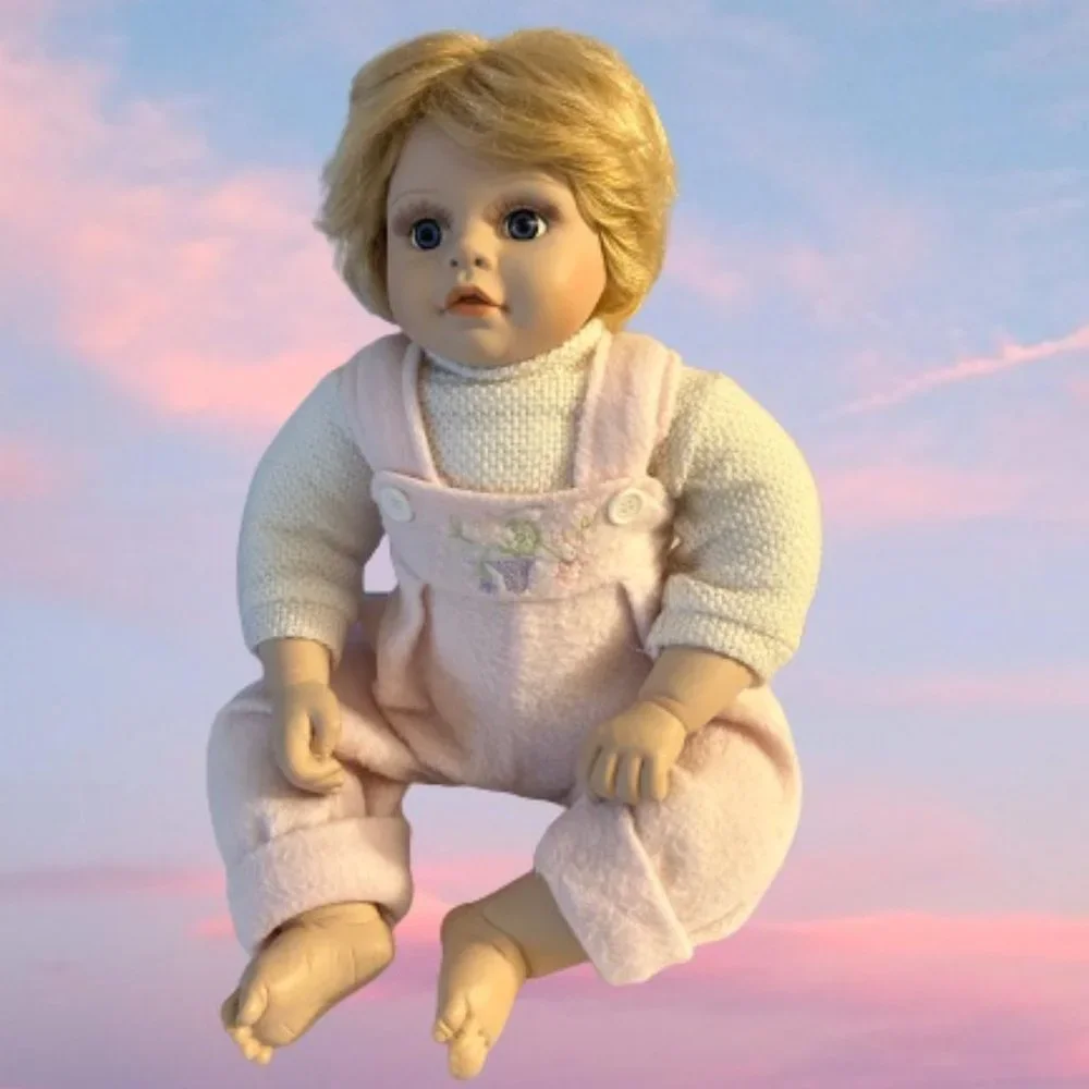 Rich By Nina  2000 Blonde Hair Blue Eyes Weighted Doll w/Realistic Eye lashes